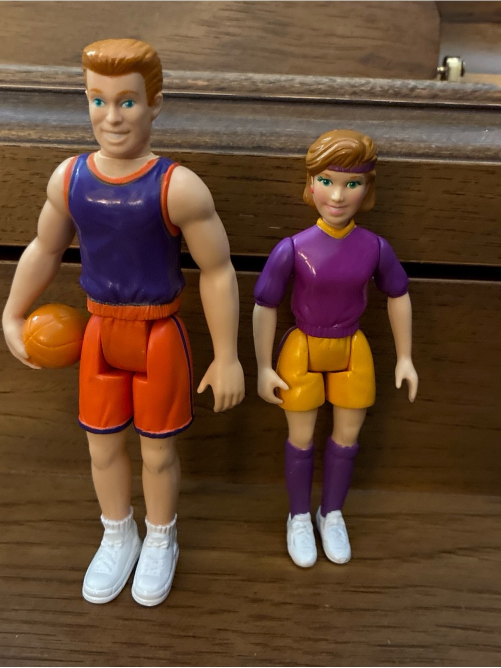 Playskool Dollhouse Play People Athletic Couple Workout Woman Basketball Man